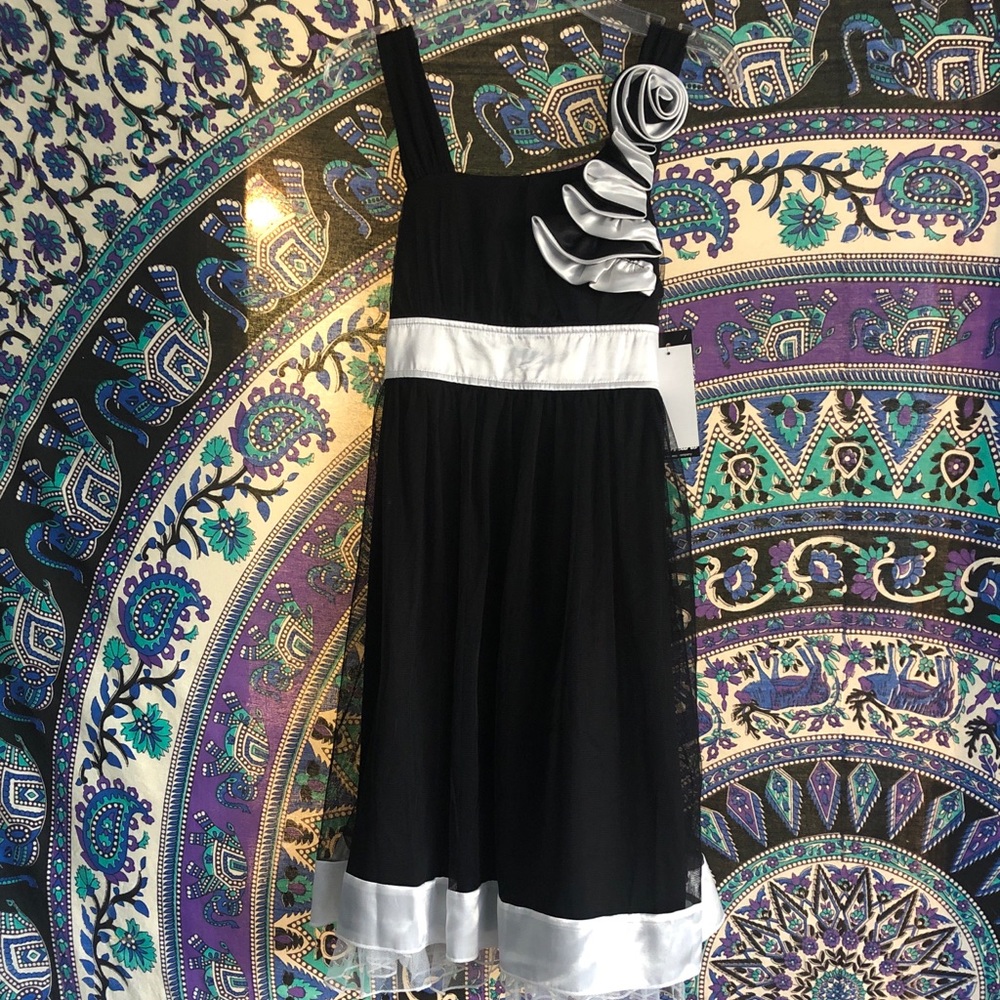 Sequin Hearts Girls Formal Party Dress Size 14